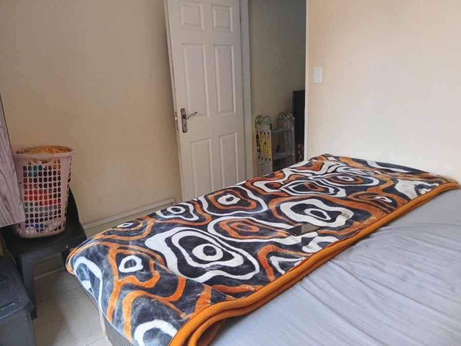 17 Bedroom Property for Sale in Yeoville Gauteng