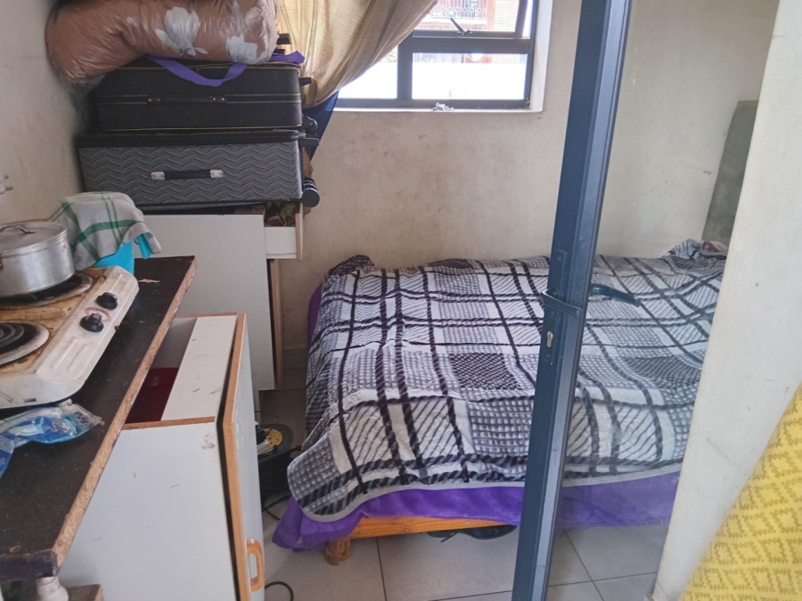 17 Bedroom Property for Sale in Yeoville Gauteng