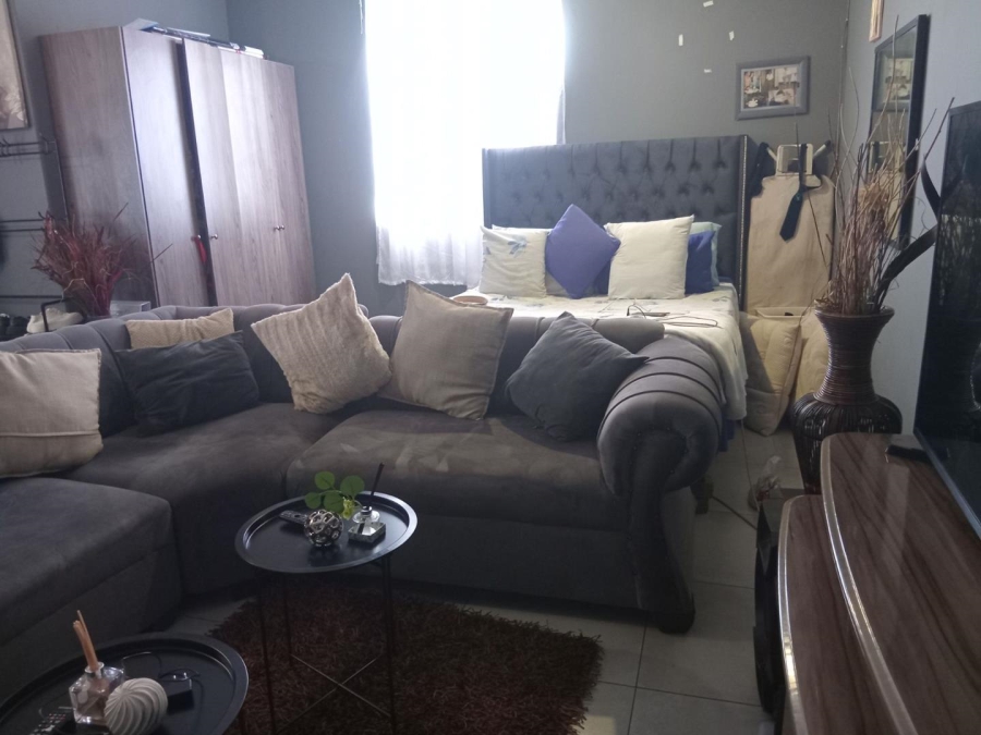 17 Bedroom Property for Sale in Yeoville Gauteng