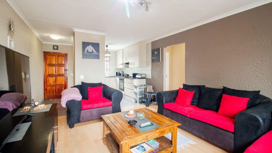 2 Bedroom Property for Sale in Sunnyrock Gauteng