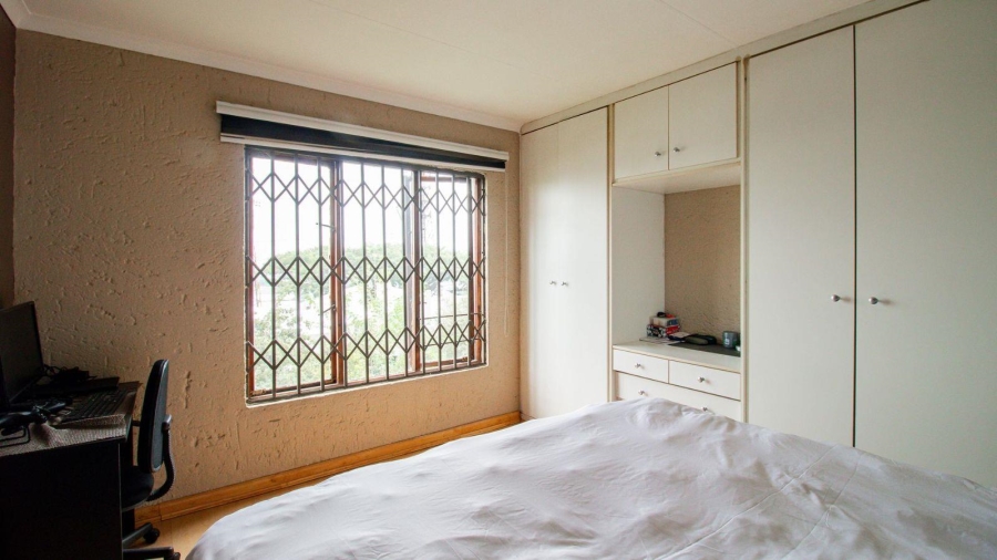 2 Bedroom Property for Sale in Sunnyrock Gauteng