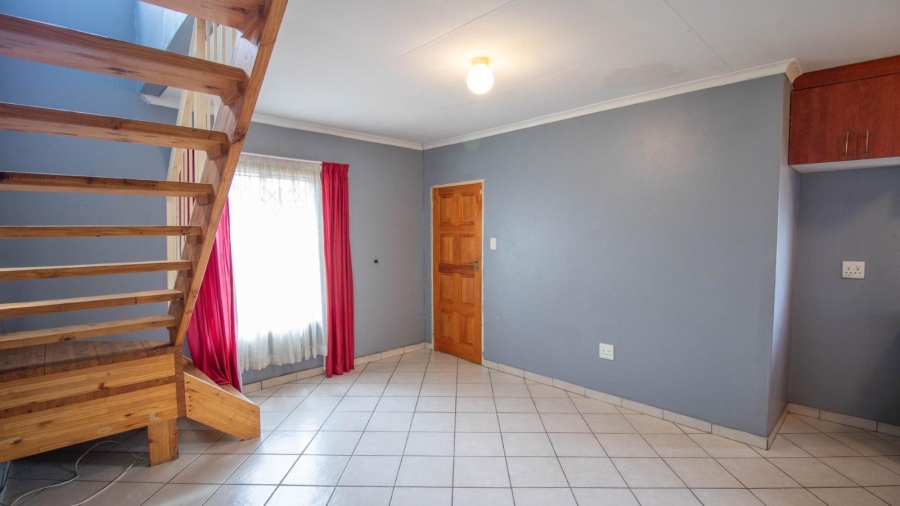 To Let 3 Bedroom Property for Rent in Blue Hills Gauteng