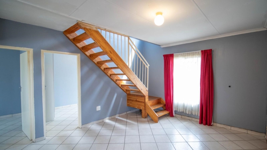 To Let 3 Bedroom Property for Rent in Blue Hills Gauteng