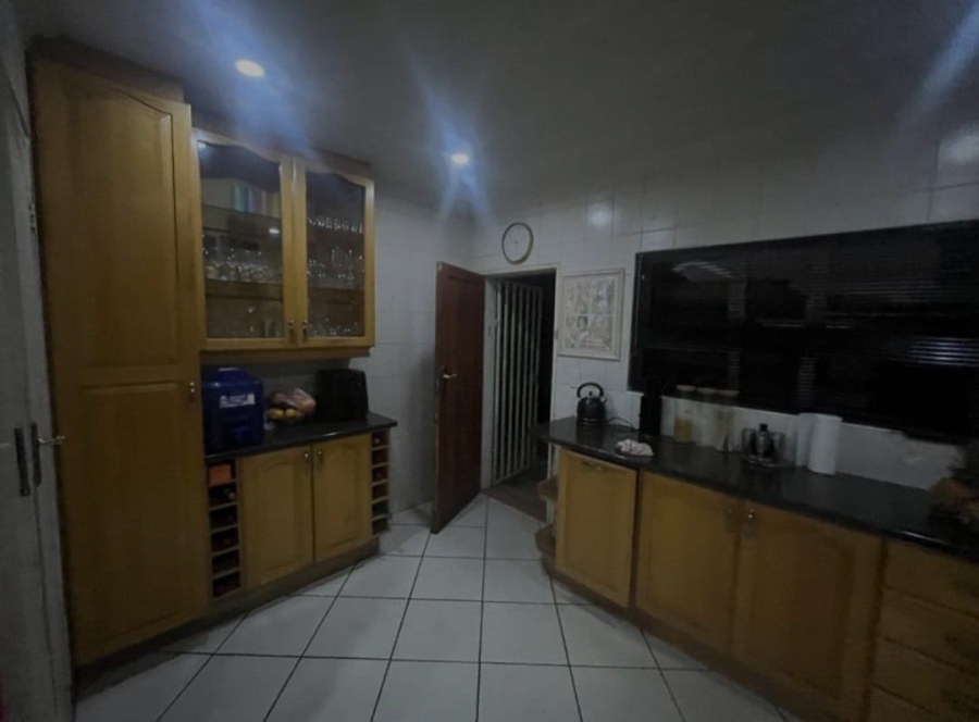 To Let 4 Bedroom Property for Rent in Ravenswood Gauteng