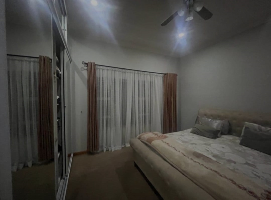 To Let 4 Bedroom Property for Rent in Ravenswood Gauteng