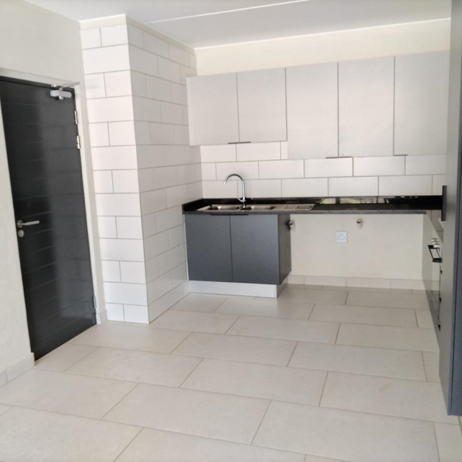 To Let 2 Bedroom Property for Rent in Kensington Gauteng