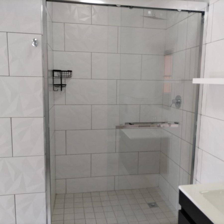 To Let 2 Bedroom Property for Rent in Kensington Gauteng