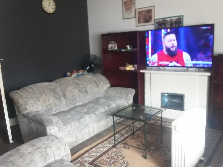 10 Bedroom Property for Sale in Judiths Paarl Gauteng