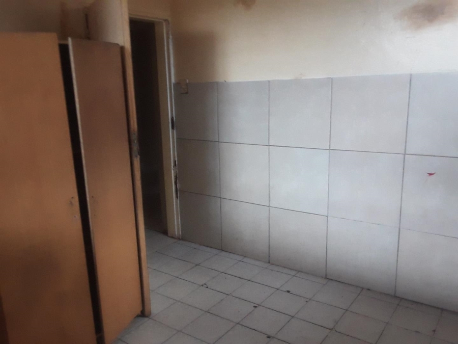 10 Bedroom Property for Sale in Judiths Paarl Gauteng