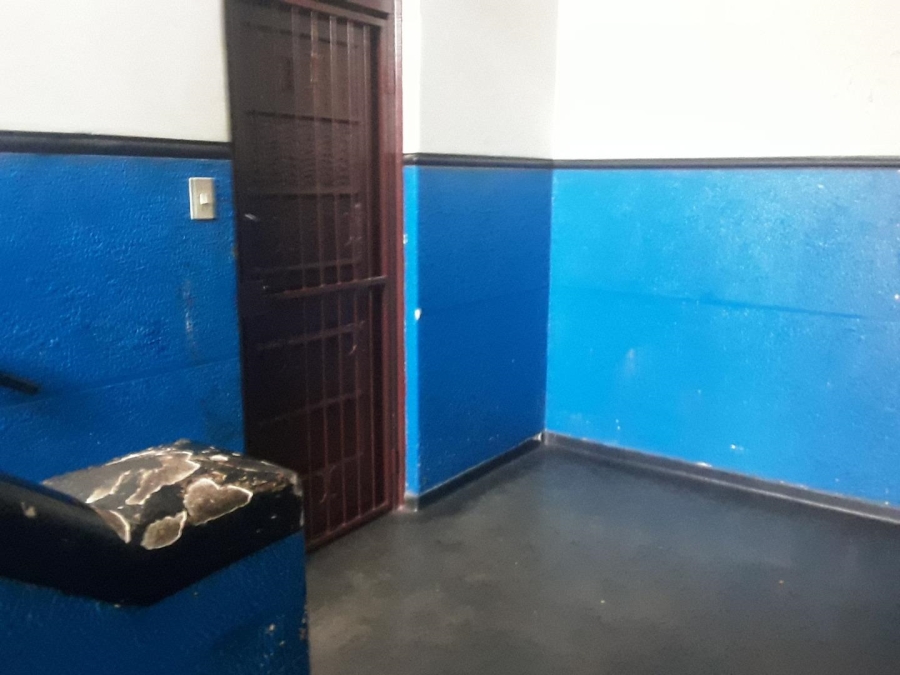 10 Bedroom Property for Sale in Judiths Paarl Gauteng