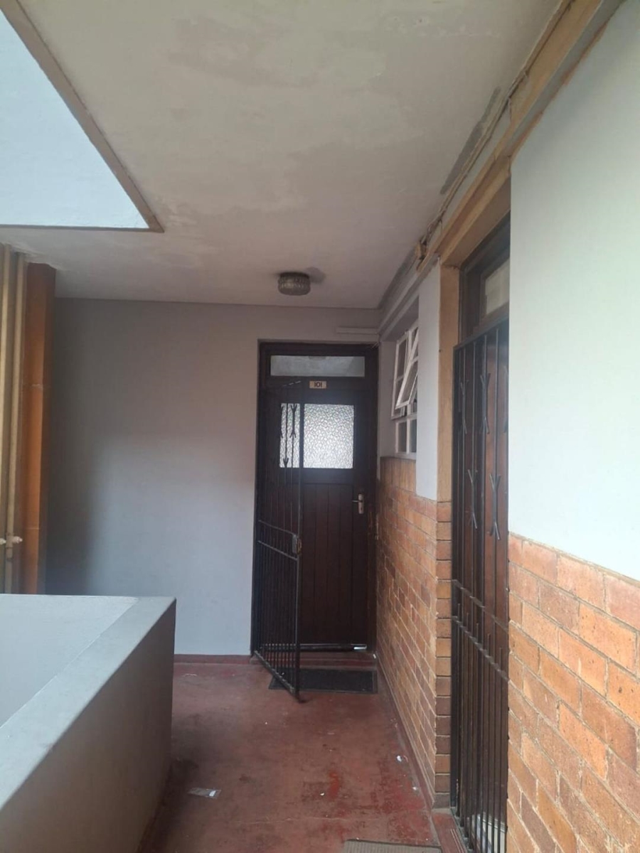 1 Bedroom Property for Sale in Boksburg Central Gauteng