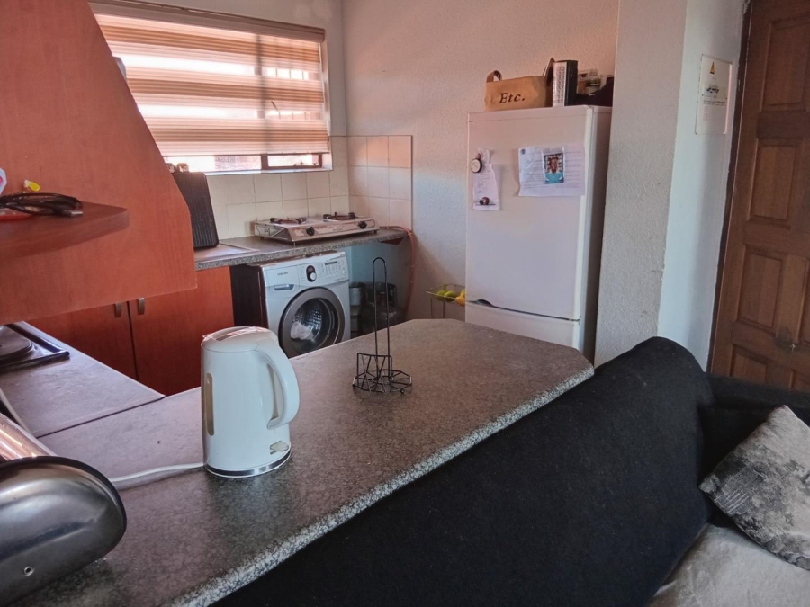 2 Bedroom Property for Sale in Edleen Gauteng