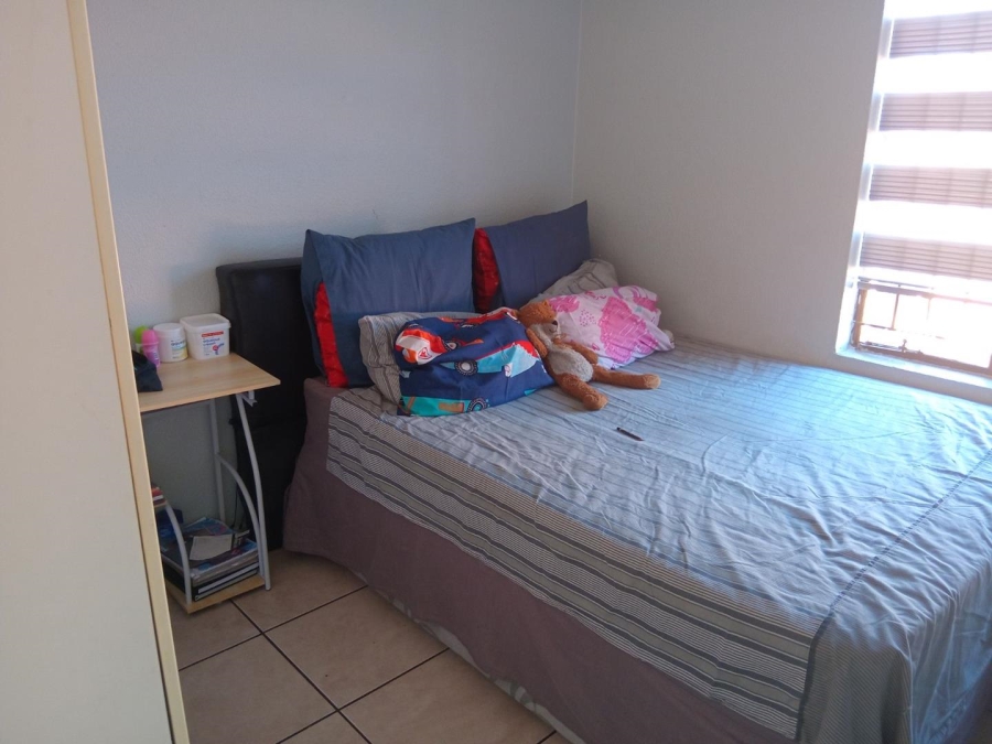 2 Bedroom Property for Sale in Edleen Gauteng