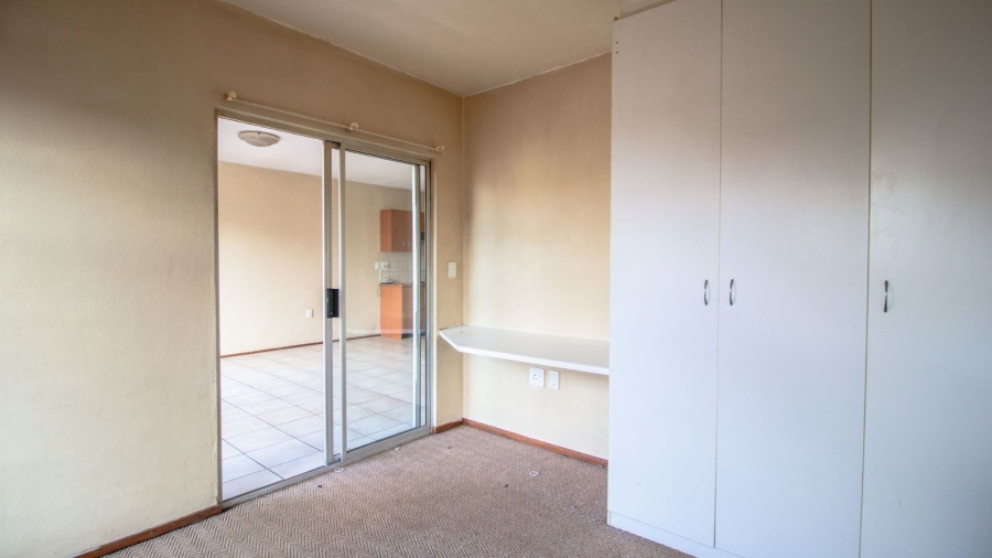 2 Bedroom Property for Sale in Sunnyside Gauteng