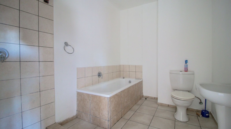 2 Bedroom Property for Sale in Sunnyside Gauteng