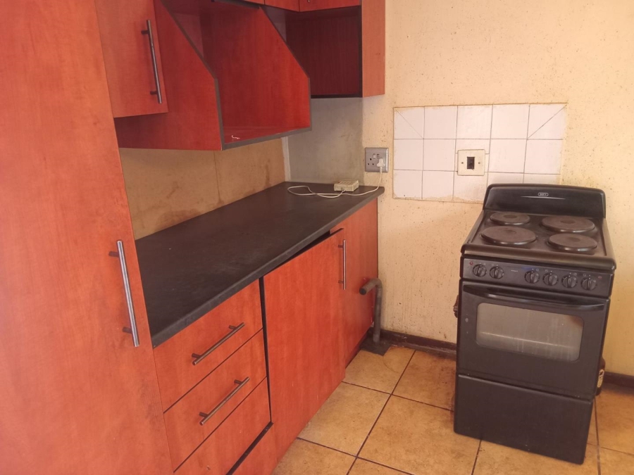 1 Bedroom Property for Sale in Kempton Park Central Gauteng