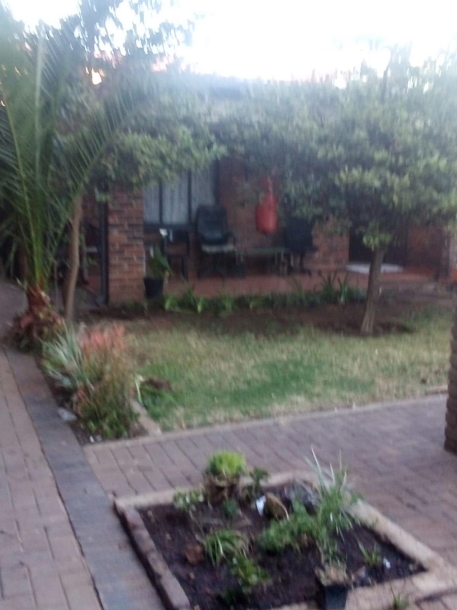 21 Bedroom Property for Sale in Kempton Park Central Gauteng