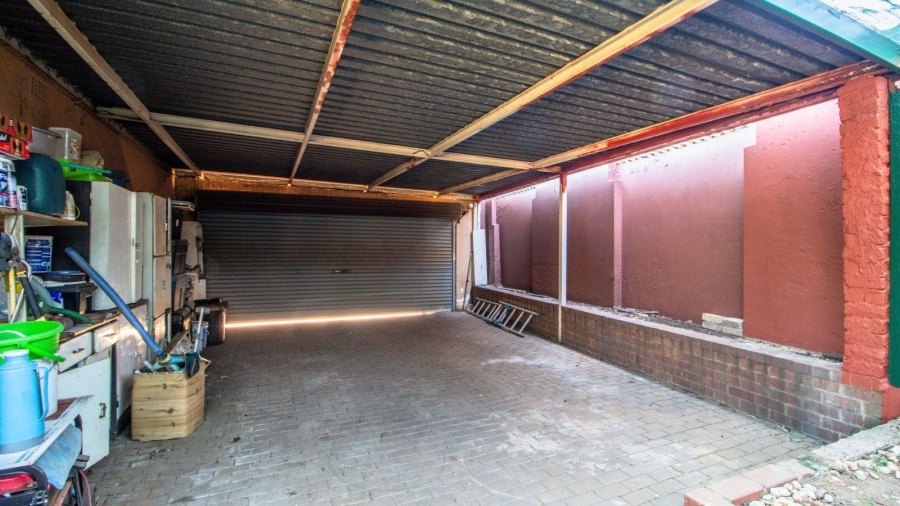 4 Bedroom Property for Sale in Birch Acres Gauteng