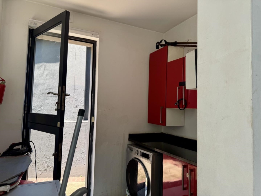 3 Bedroom Property for Sale in Orchards Gauteng
