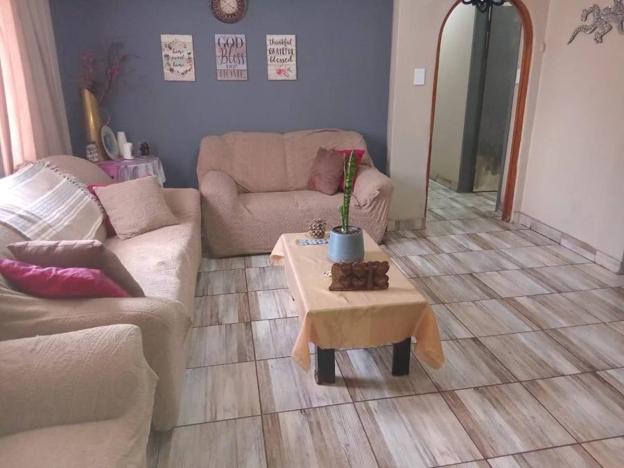 3 Bedroom Property for Sale in Birch Acres Gauteng