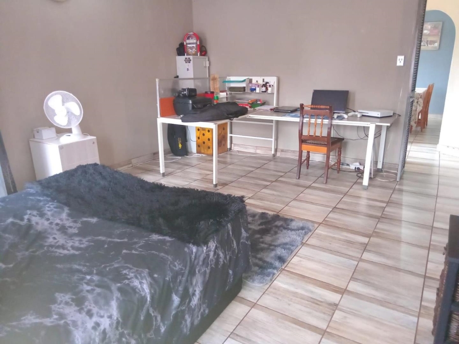 3 Bedroom Property for Sale in Birch Acres Gauteng