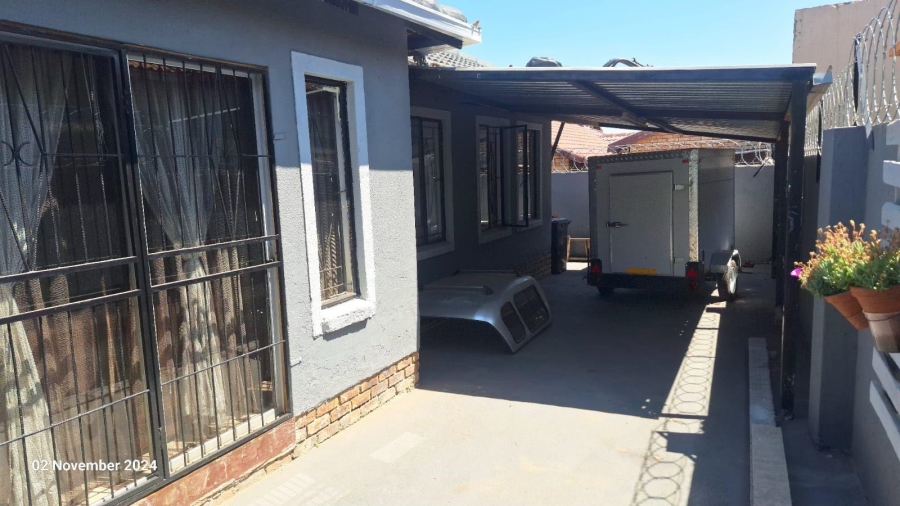 3 Bedroom Property for Sale in Birch Acres Gauteng