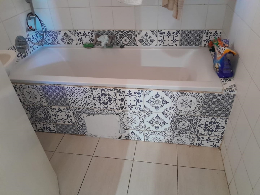1 Bedroom Property for Sale in Bellevue East Gauteng