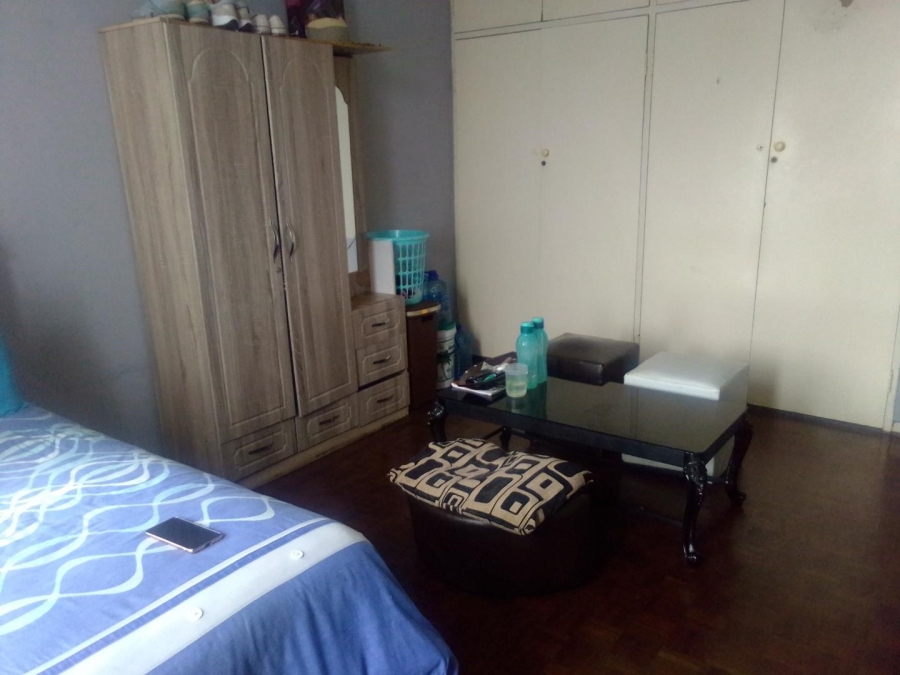 2 Bedroom Property for Sale in Yeoville Gauteng