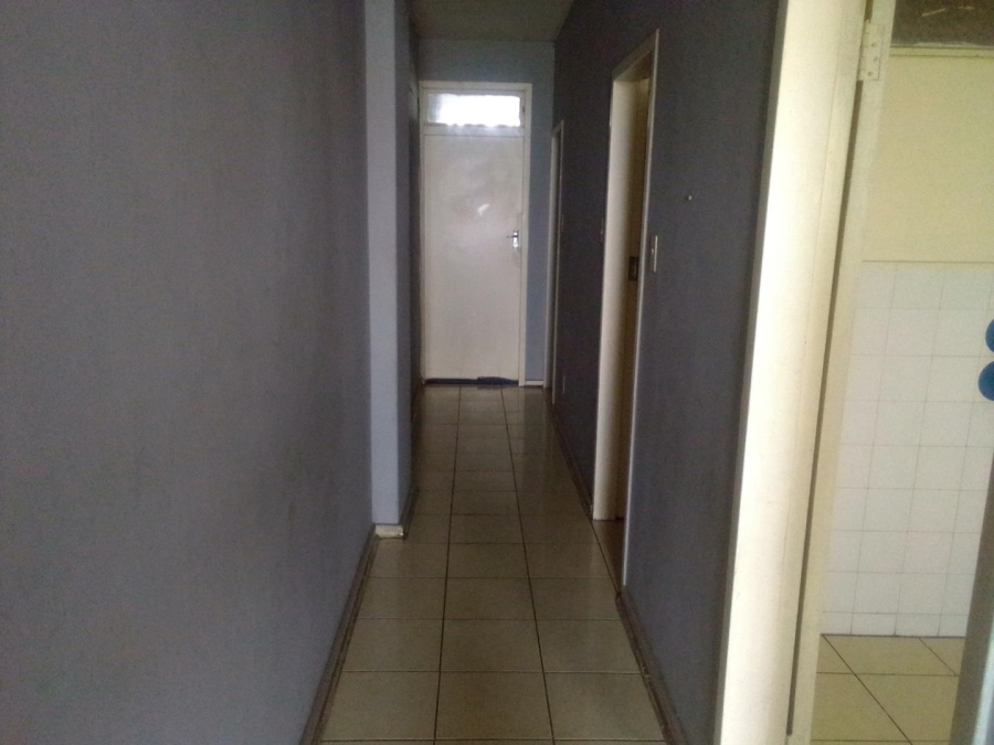 2 Bedroom Property for Sale in Yeoville Gauteng