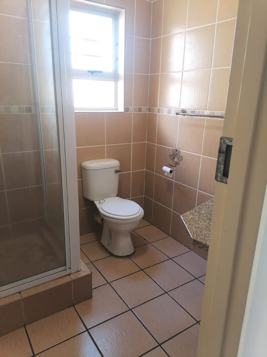 3 Bedroom Property for Sale in Glen Marais Gauteng