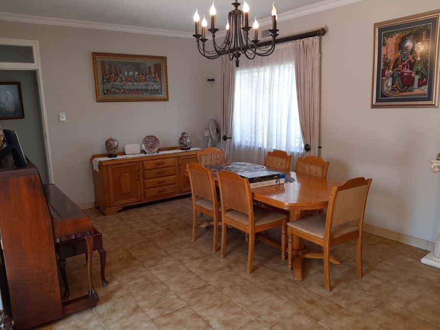 4 Bedroom Property for Sale in Hurlyvale Gauteng