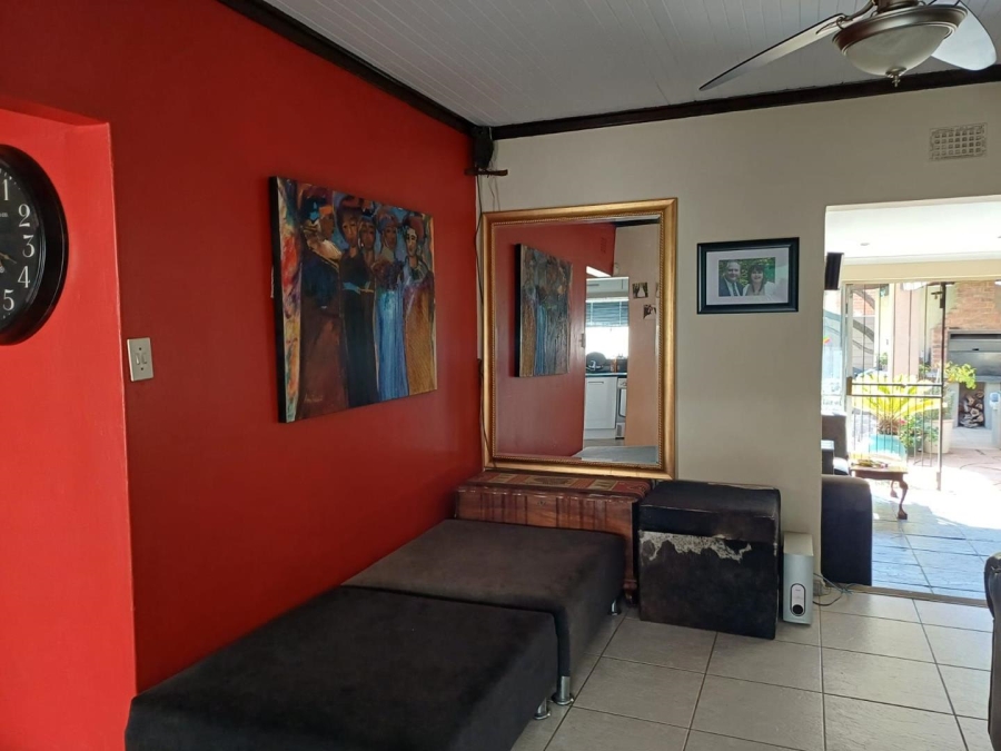 3 Bedroom Property for Sale in Buurendal Gauteng