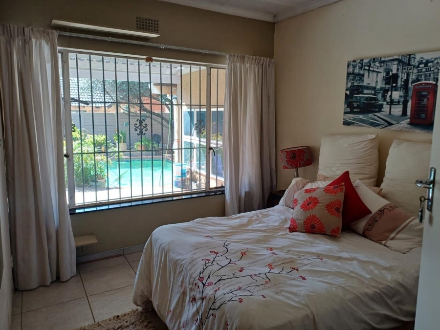 3 Bedroom Property for Sale in Buurendal Gauteng