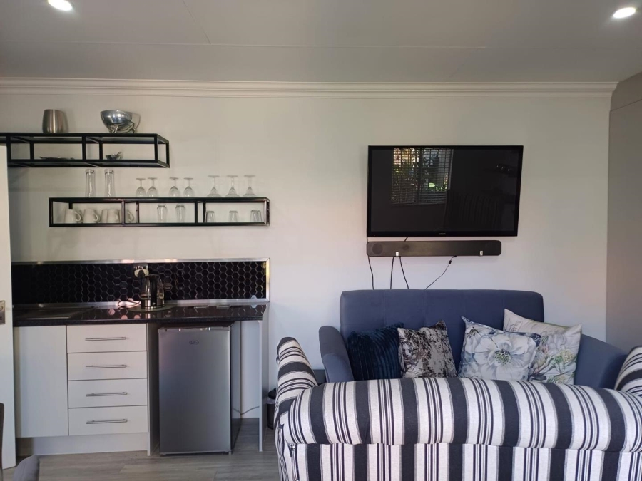 3 Bedroom Property for Sale in Buurendal Gauteng