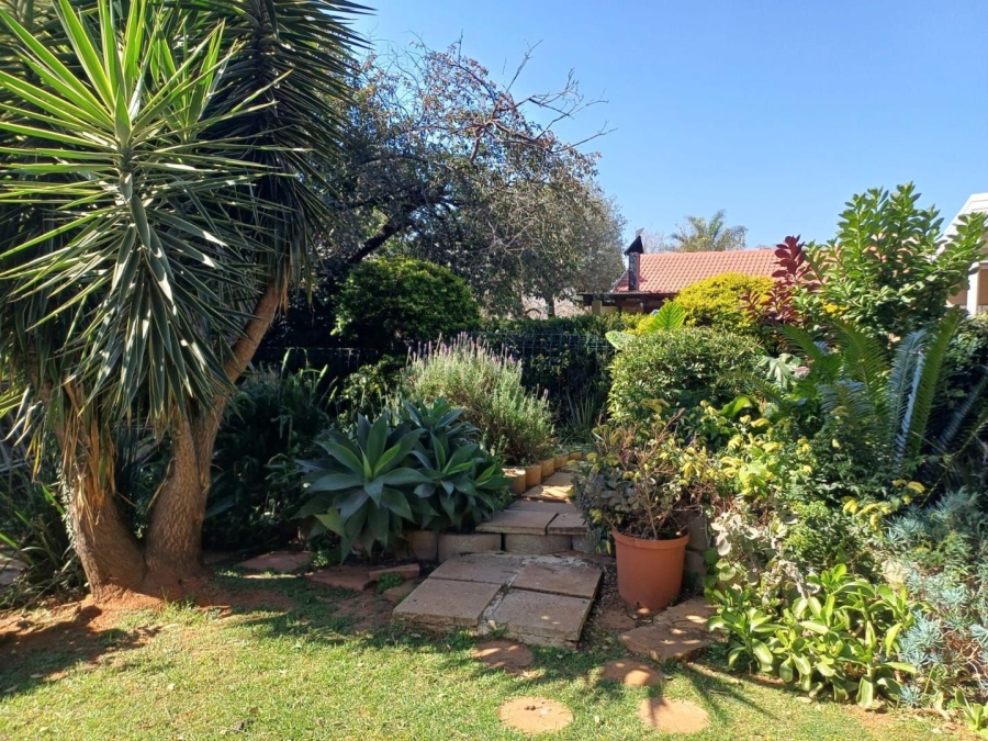 3 Bedroom Property for Sale in Buurendal Gauteng