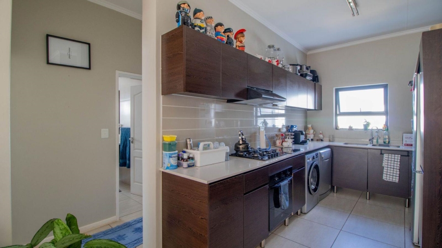 2 Bedroom Property for Sale in Greenstone Ridge Gauteng