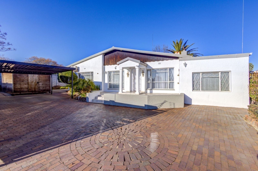 3 Bedroom Property for Sale in Hurlyvale Gauteng