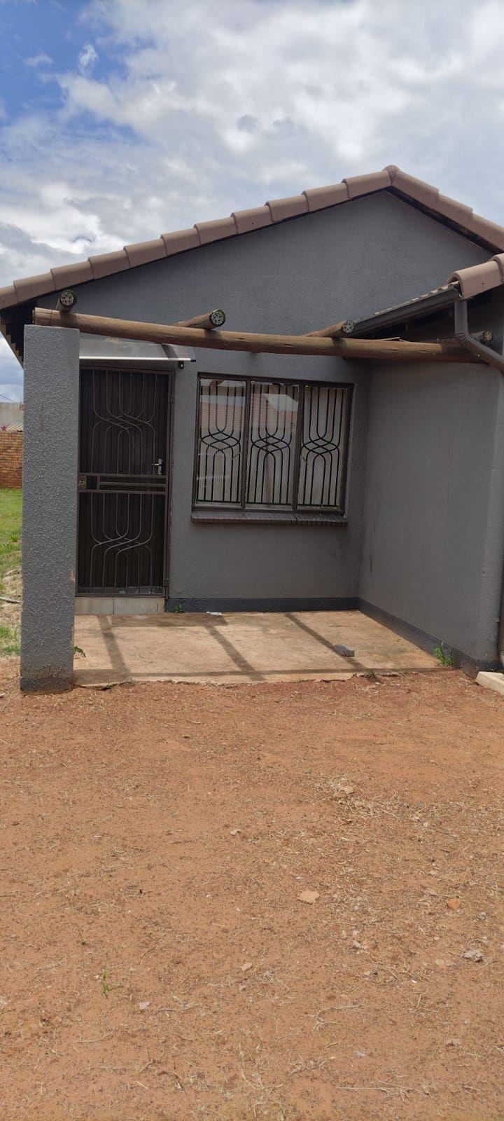 3 Bedroom Property for Sale in Windmill Park Gauteng