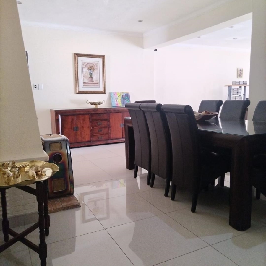 3 Bedroom Property for Sale in Roodepoort Gauteng