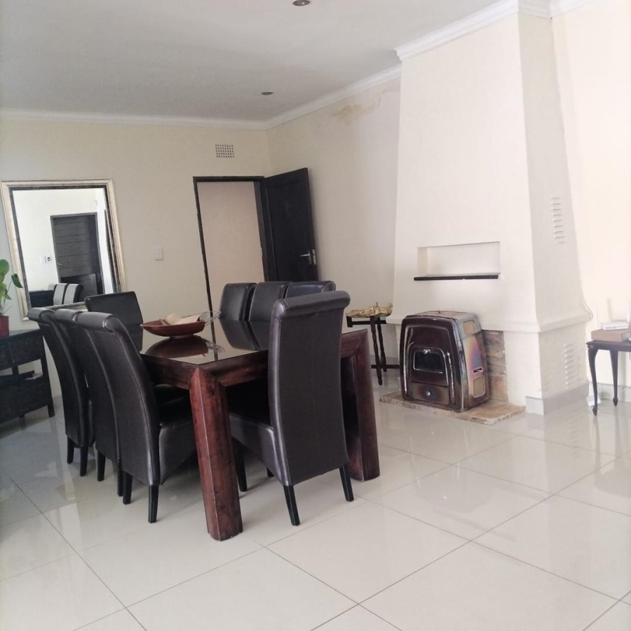 3 Bedroom Property for Sale in Roodepoort Gauteng