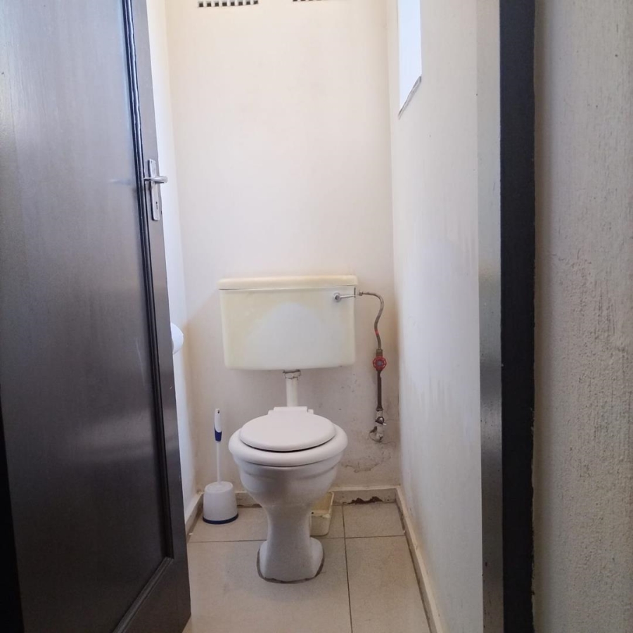 3 Bedroom Property for Sale in Roodepoort Gauteng