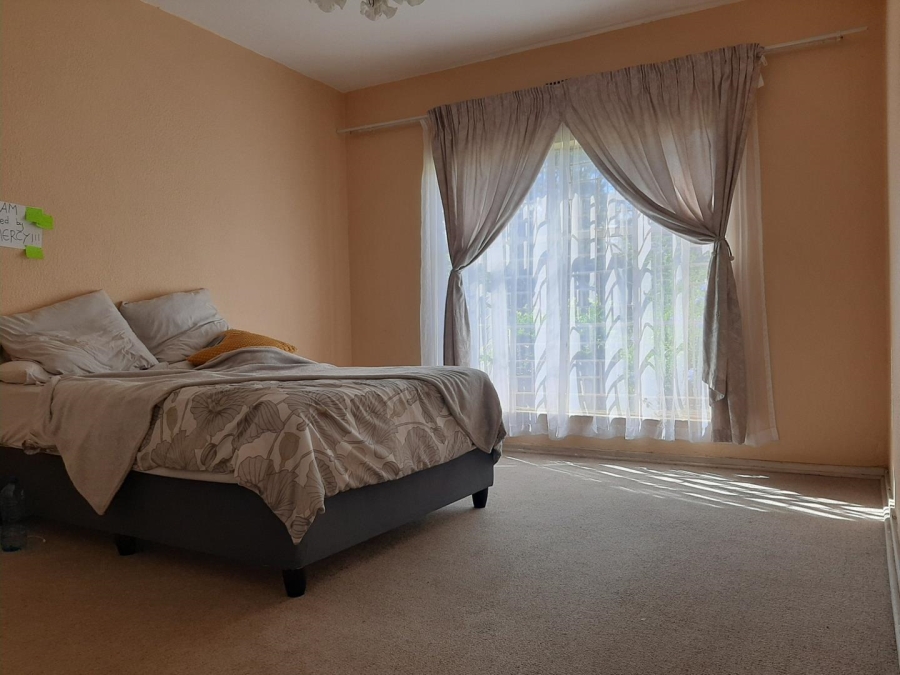 2 Bedroom Property for Sale in Edleen Gauteng