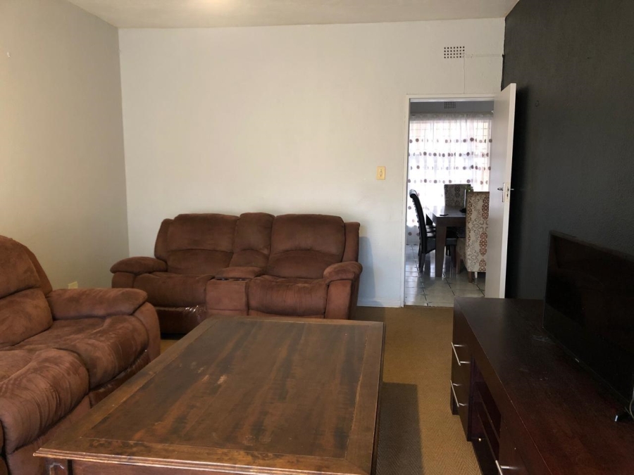 2 Bedroom Property for Sale in Edleen Gauteng