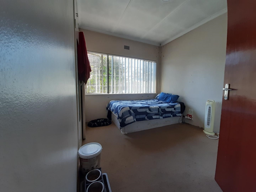 5 Bedroom Property for Sale in Edleen Gauteng