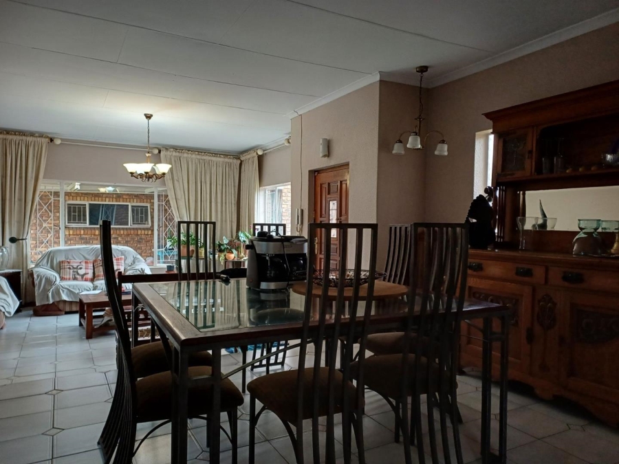4 Bedroom Property for Sale in Edleen Gauteng