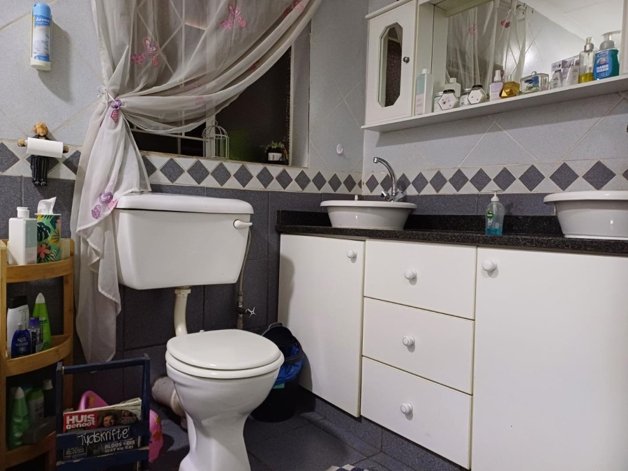 4 Bedroom Property for Sale in Edleen Gauteng