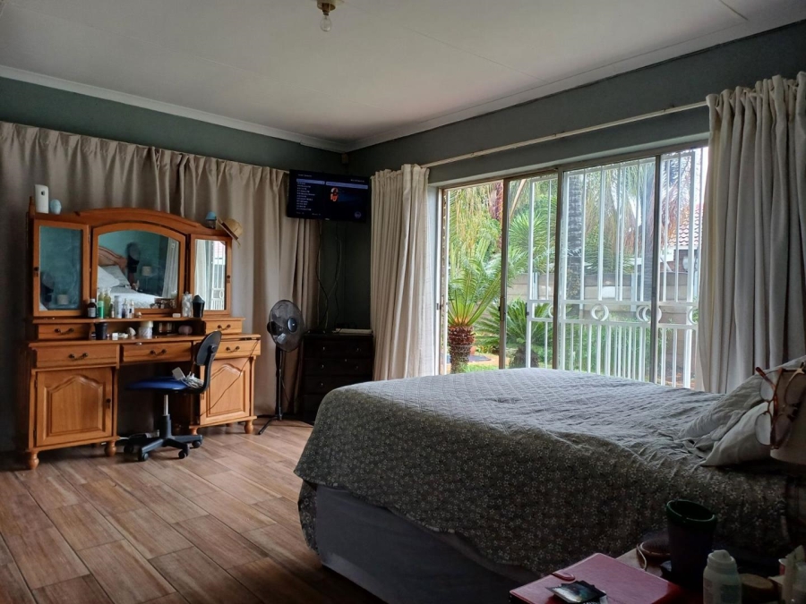 4 Bedroom Property for Sale in Edleen Gauteng