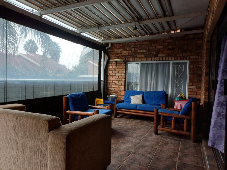 4 Bedroom Property for Sale in Edleen Gauteng