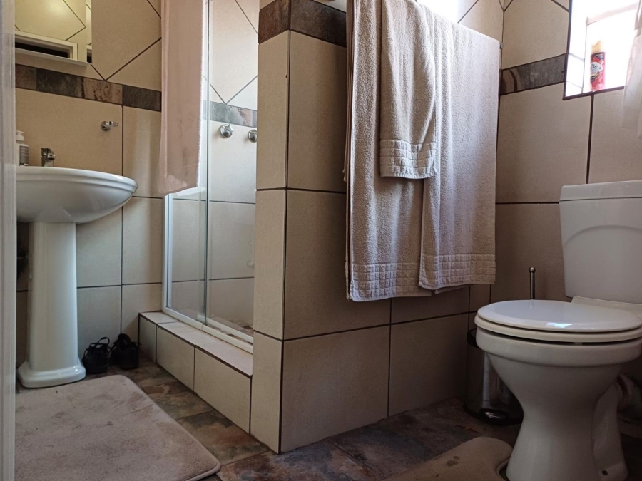 4 Bedroom Property for Sale in Edleen Gauteng