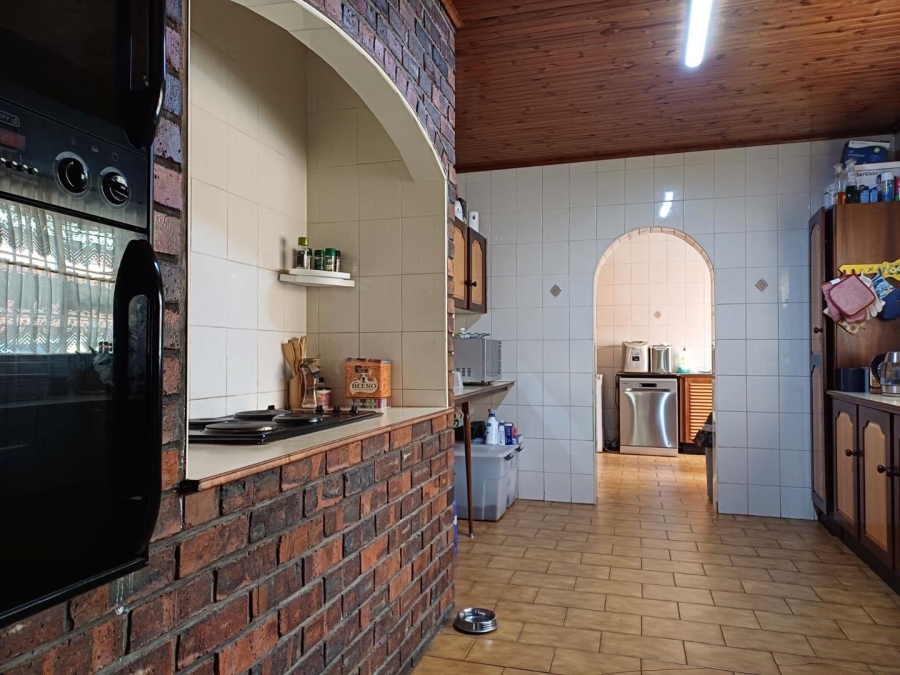 4 Bedroom Property for Sale in Edleen Gauteng